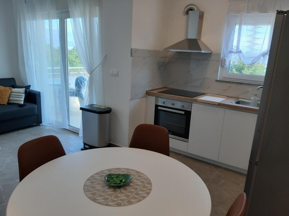 Gita Apartmani Чижичи Экстерьер фото